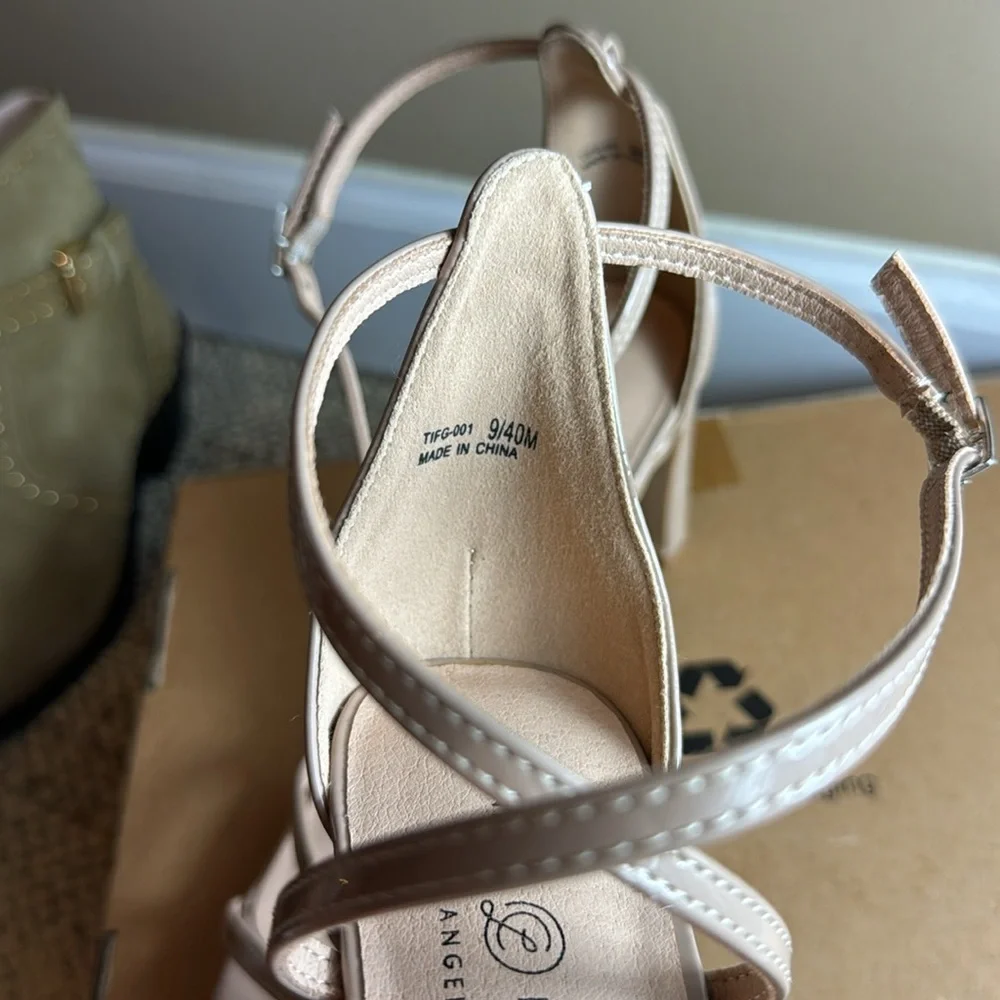 NWOT - Chinese Laundry Women's Heeled Sandal, Beige, Size 9 - Picture 14 of 14